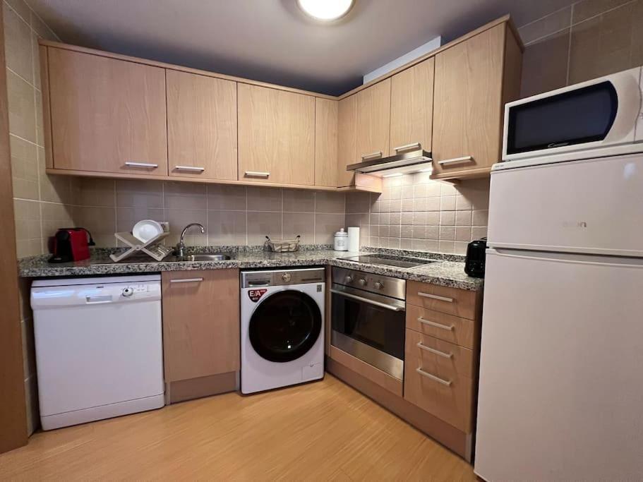 Apartamento Hasta 4 Pax Con Terraza- Nº Hut 08258 Soldeu Eksteriør billede